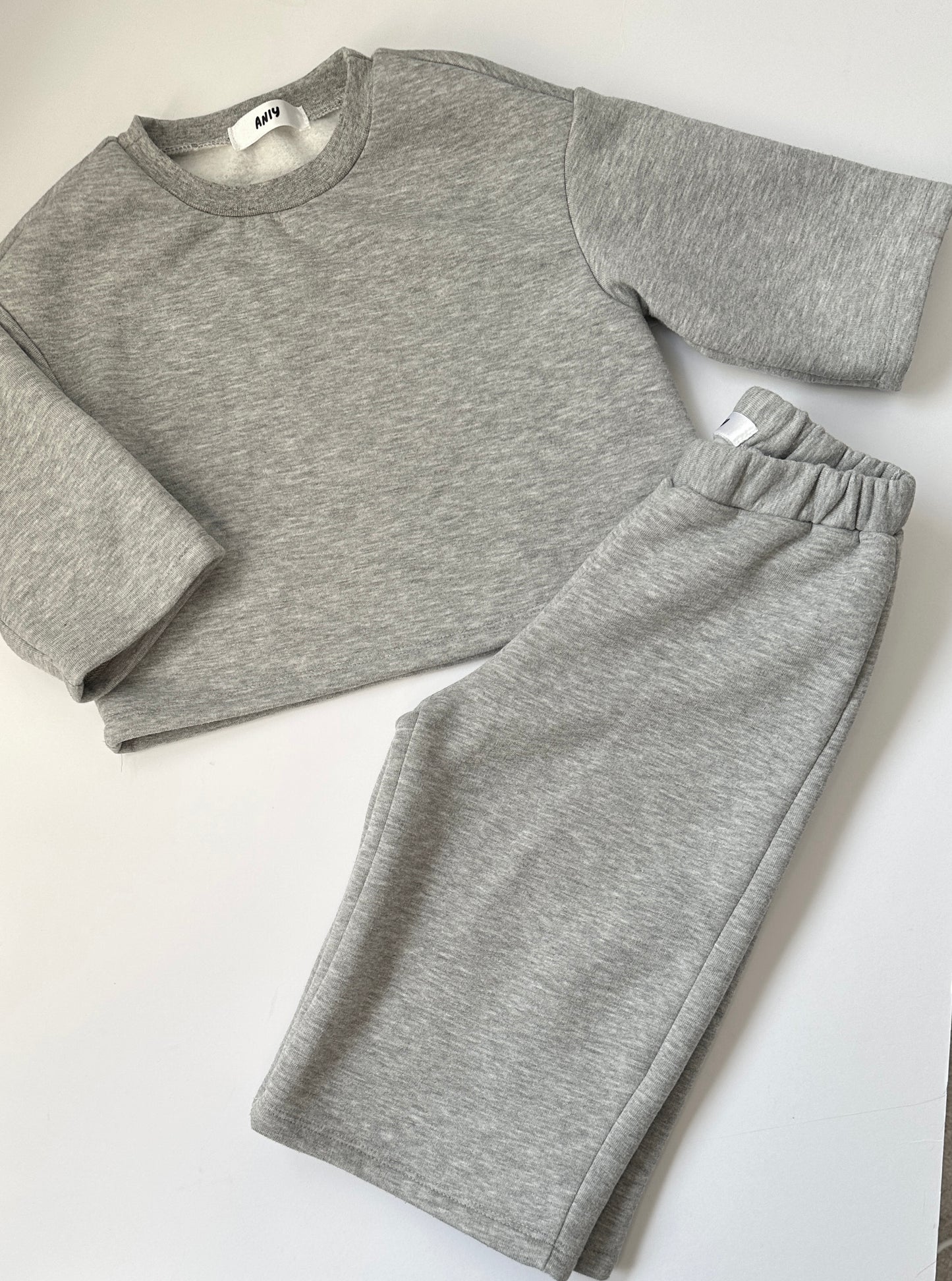 Grey sweat trousers