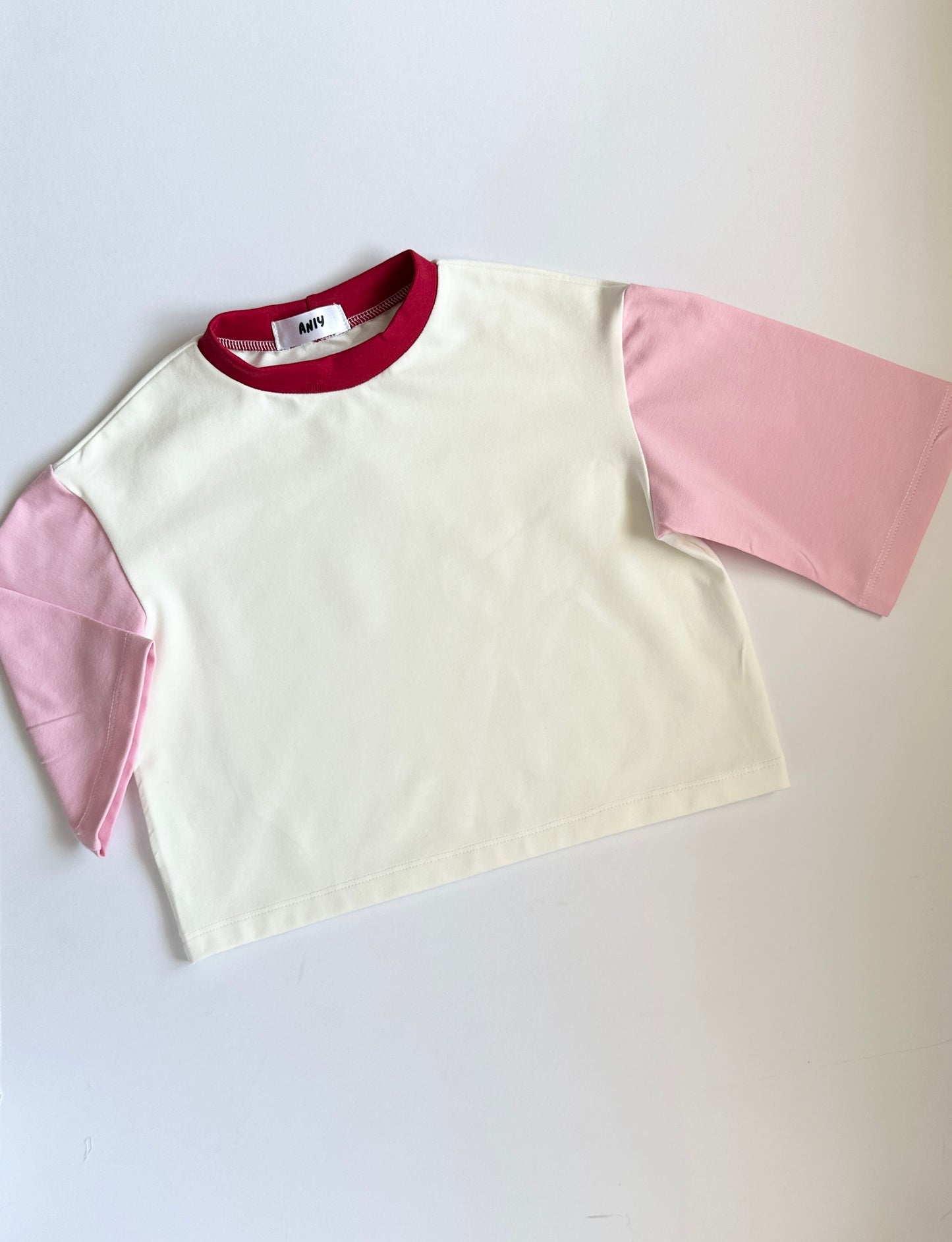 Contrast pink top