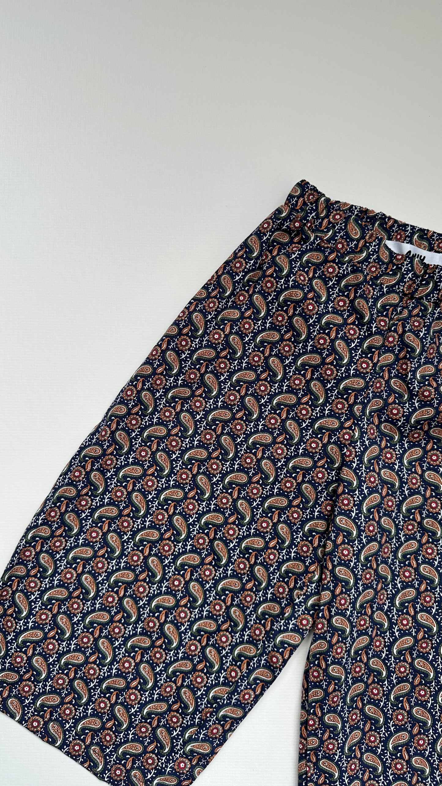 Paisly trousers
