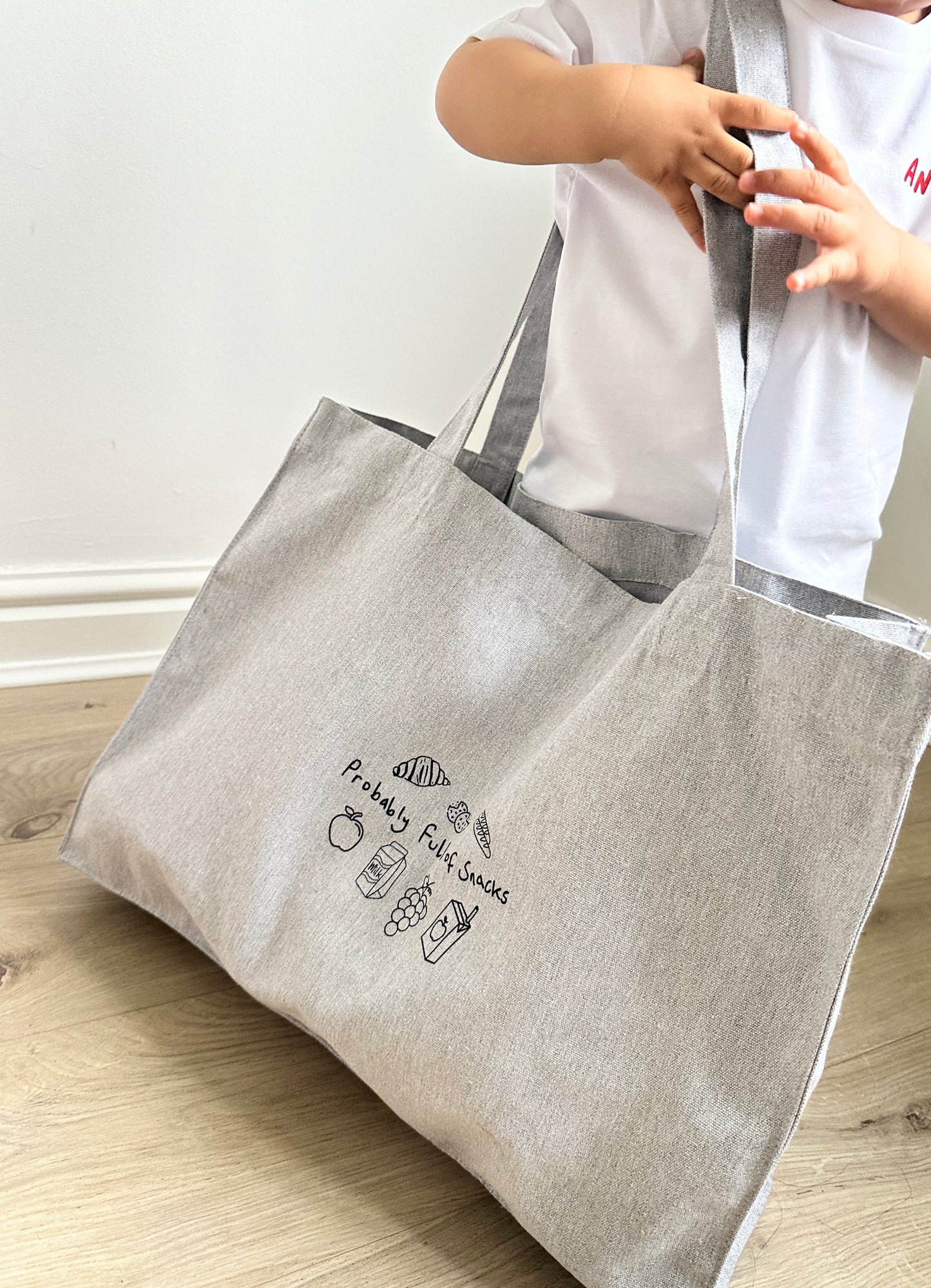 Grey snack tote bag