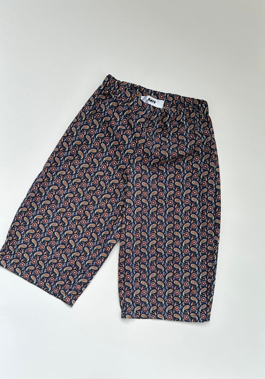 Paisly trousers