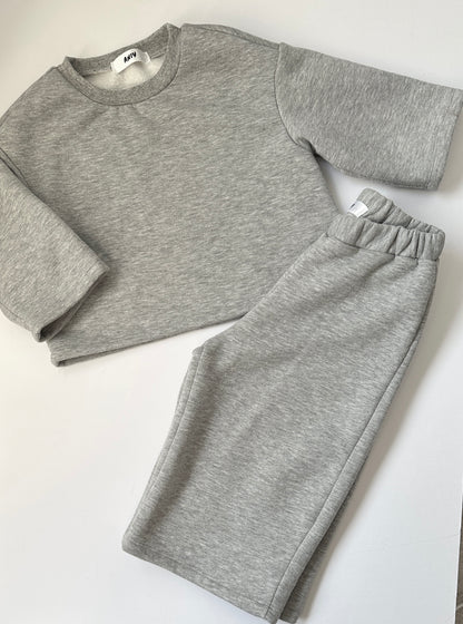 Grey sweat trousers