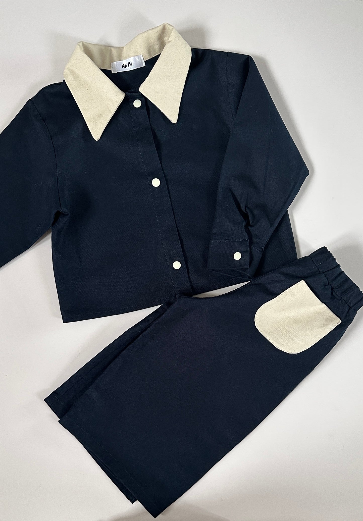 Navy contrast pocket trousers