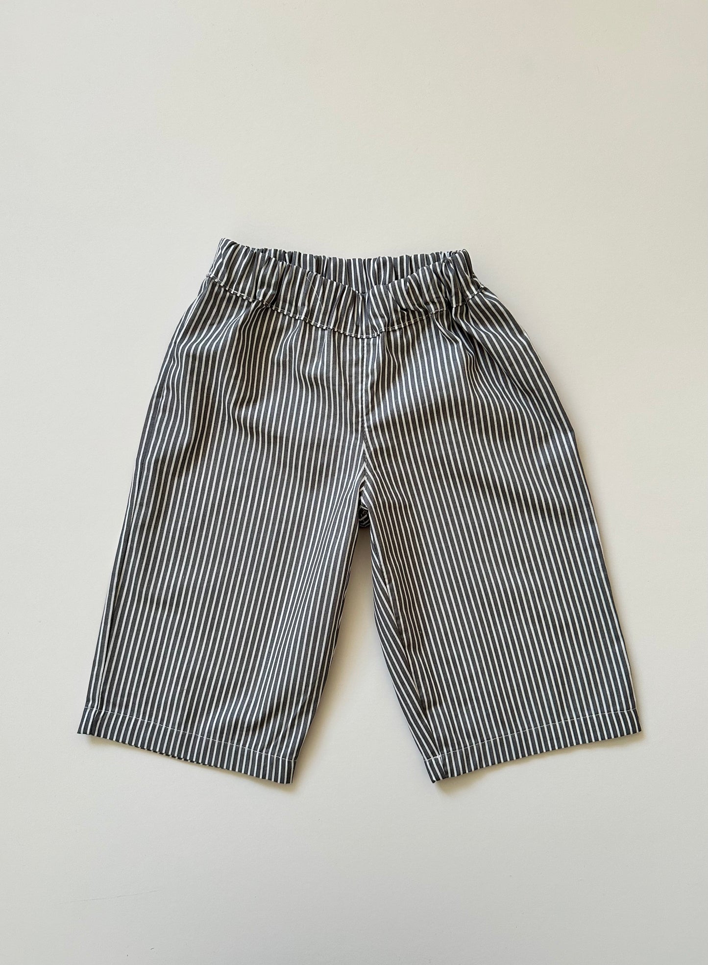 Aniy grey striped trousers